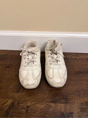 Cheer Lace-Up Sneakers